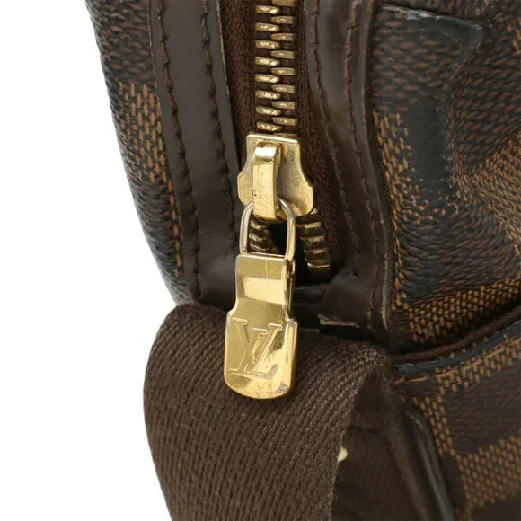 LOUIS VUITTON Brown Damier Trotter Shoulder Bag - Picture 7 of 10